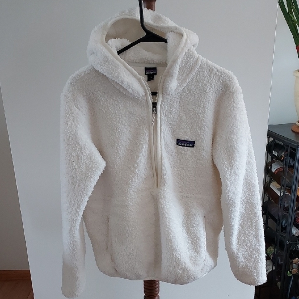 Patagonia Off White Fleece Hoodie